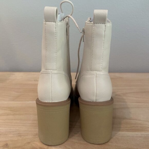 DV Dolce Vita Women's 7.5 Jaycob Combat Heel Platform Boot Ankle Calf Bootie - Picture 4 of 6